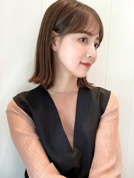 ガーデン ムサシコスギ(GARDEN MUSASHIKOSUGI) 切りっぱなしボブ おくれ毛 顔まわりカット アッシュブラウン