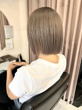 ルクス(Lux) 【浜松中央区天王町hairLux】ダメージレスベージュカラー