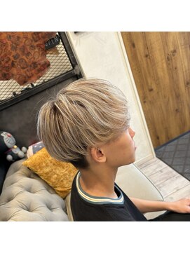 ディライト(D light) ブリーチ×マッシュ