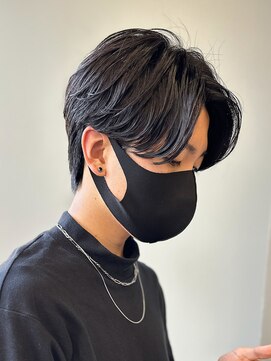 エルマーク 京橋(L-MARK) センターパートニュアンスパーマ韓国カルマパーマコンマヘア