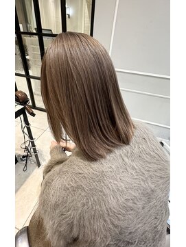 ネオリーブギンザ 銀座店(Neolive GINZA) (銀座) ミルクティーベージュ　ブリーチ