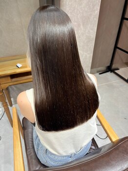 ジェイズグレイス(J's Grace)の写真/SNSで話題！最先端の髪質改善◇高濃度水素【ULTOWAトリートメント】で憧れのうるツヤ美髪が手に入る...＊