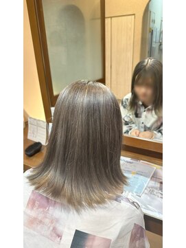 エプリ(epris) シルキーグレージュボブ