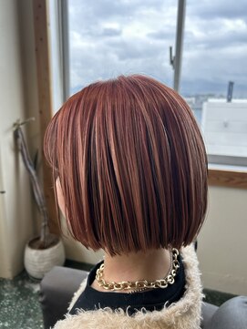 ココ(coco) 大人女子春カラーパッツンボブ