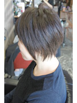 オーバーキャプテンネイキッド(OVER CAPTAIN NAKED) フロントローライト×アシメショート