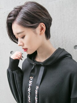 ルティア 池袋(Lutia) 地毛風カラーで抜け感意識