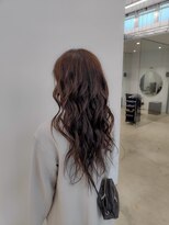 ビーヒアナウ N゜03 金沢駅西店(BE HERE NOW) ピンクブラウン/暖色/ロング/ウェーブ スタイル