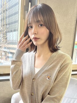 アイユー(ii+U) 大人ボブ　韓国ボブ　レイヤーボブ　外ハネボブ　レイヤーカット