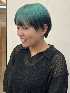 ソソ(soso) 【soso 伊勢田】ショート×デザイン【横浜/ブリーチ】