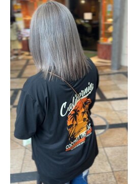 アンジェリカ バイ マジョラム(ANGELICA by marjoram) 高濃度歳差トリートメント×ハイトーンシルバー