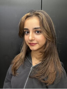 ナイン 麻布十番(NINE) 逆バレイヤージュ