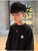 ツイストスパイラルパーマ 刈り上げ ツーブロック 束感 20代