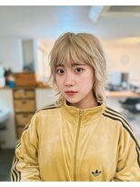 ディスアンドザット あびこ店(THIS&THAT)&nbsp;Hair by ryu 【　ブロンドヘア　ウルフ　外ハネスタイリング】