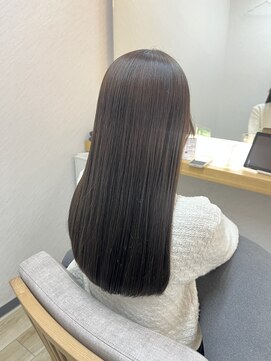 エクラートリアーラ 町田店(ECLART Reala) 透ける暗髪グレージュ