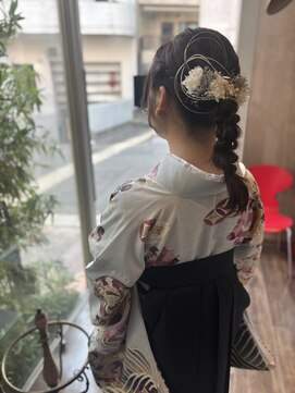 リッツファミリーズ ニコ本原店(RIT FAMILY Z) 袴に合うヘアセットもお任せください!