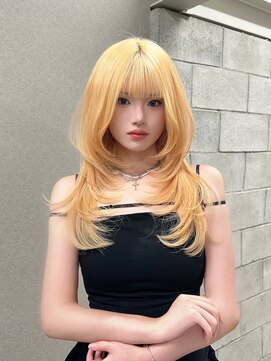 シーク 天神(SEEK) 松尾菫菜/レイヤーカット/ブロンドカラー/ハイトーン/韓国ヘア