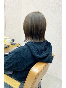 トリコ 柏(tricot) 外はね×ベージュ