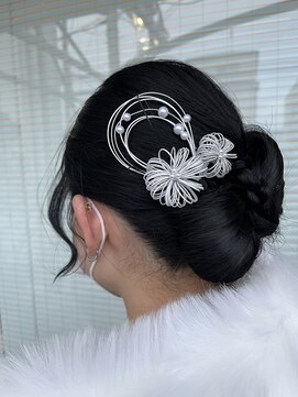 ヘアメイク エンデュー(hair make EnDeux) リボンシニヨン