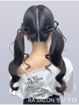 アールエーサロンモノクロ 秋葉原(RA SALON モノクロ) 【推し活ヘア】髪リボンツインヘア