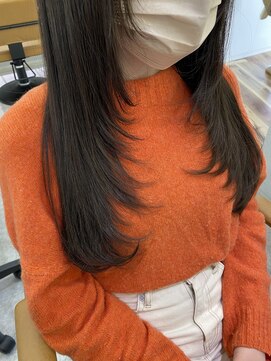 リジー(Litzy) レイヤーカット【三國麗奈】