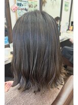 ヘアーショップアミティ&nbsp;ぱつんミディアム