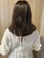 ローレンジウ(LOREN JU)&nbsp;透明感髪質改善ベージュダブルカラーミルクティーグレージュ