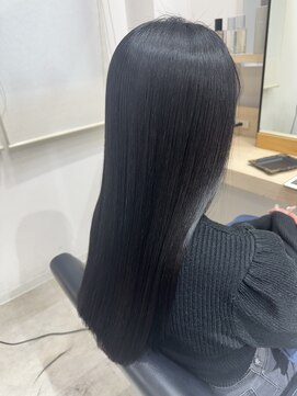 ケー 北千住(K.) ブルーブラック×髪質改善トリートメント