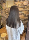 オリーブブラウン