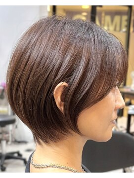 ヨファ ヘアー(YOFA hair) 似合わせ　大人ショートボブ