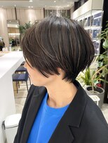 ステアケース 武蔵小杉店(stair:case) 大人ショート/ショートボブ/白髪ぼかしハイライト/武蔵小杉