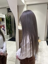 アッシュ 等々力店(Ash)&nbsp;【fashionに溶け込む】シルバーグレー