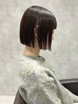 トマト(TOMTO) 【RENA】酸性ストレート_大人ボブ