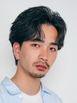 フィフス(fifth)&nbsp;原宿フェザーショートメンズカットセンターパート刈り上げなし