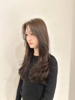 アンダーバーホワイト 天王寺阿倍野店(_WHITE)&nbsp;レイヤーカット/前髪あり/韓国/顔周り/前髪カット/ブリーチなし