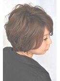 大人カーリーショート