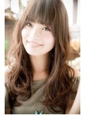 【ohana/表参道】ベージュカラーのワイドバングくせ毛風ロング