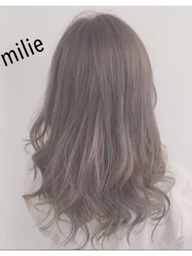 ヘアサロン ミリエ(HAIR SALON milie) ハイライト×アッシュ