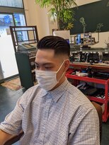 ヴィクターサルーンケイ(VICTOR SALOON K)&nbsp;外国人風スキンフェード