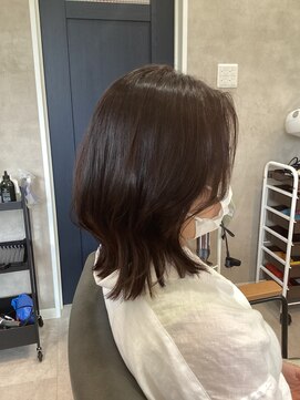 エミヘアー(emmi hair) 切りっぱなし