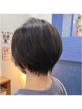 ルイラパレ(Louis La Pale) 丸み大人ショート