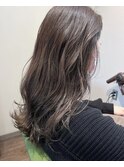 オフィスでも大丈夫、アッシュブラウン