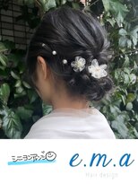 エマヘアデザイン(e.m.a Hair design) シニヨンアレンジ