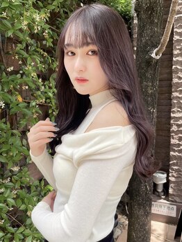 シーク 天神(SEEK)の写真/女性らしく,小顔効果のあるスタイルで新しい自分に！あなただけの"可愛い"を一緒に見つけましょう♪