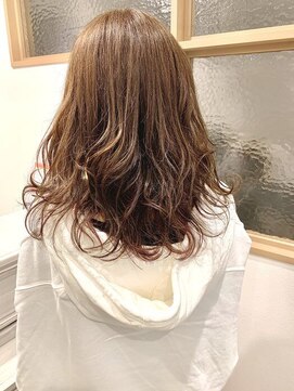 ヘアーデザイン ベルタ(Hair Design BELTA) インナーカラーピンク/インナーカラー/ブラウンベージュ