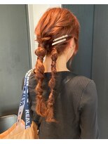 ディーエックス スリー(Dxxxx III)&nbsp;あみおろし　ツインテール　ヘアセット