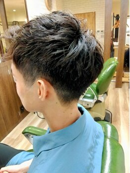 グリーフル(Gleeful)の写真/清潔感あるデキる男度UP♪お手頃価格でお顔そり・眉カットもできる/メンズカット×シェービング(SB込)¥3300