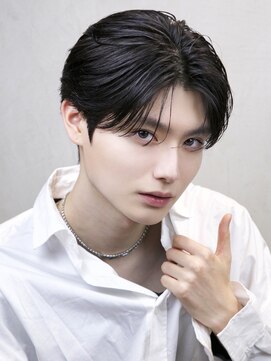 ザ サードヘアー 柏(THE 3rd HAIR) シースルーセンターパート　ダウンパーマ