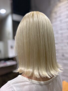 ザ カラー ラボ(THE COLOR LABO) 韓国ボブ ホワイトブロンド ケアブリーチ
