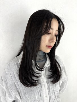 ハロ 蕨(HALO) 韓国風レイヤーカット【阿部佑香】