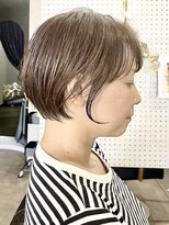 ミルシェ(MILSHE)&nbsp;丸みショート/ショートカット/脱白髪染め　【豊中・岡町】